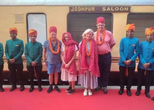 Why Tourist like to travel on Luxury Train Palace on Wheels from USA, Canada & United Kingdom